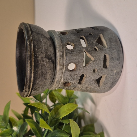Vintage Other - VINTAGE Home Decor Soapstone Fragrance Essential Oil Burner